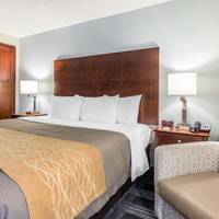 Holiday Inn Express Hotel & Suites Omaha - Southwest 
