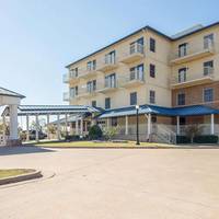 Holiday Inn Express Hotel & Suites Tulsa-Downtown Area 