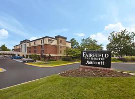 Holiday Inn Express Reston Herndon-Dulles Airport 