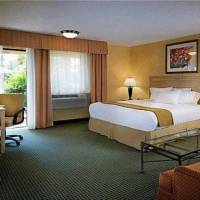 Holiday Inn Express Palm Desert 