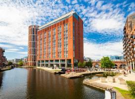 DoubleTree by Hilton Leeds 
