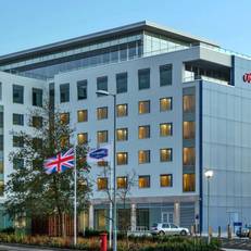 Hampton by Hilton Luton Airport 