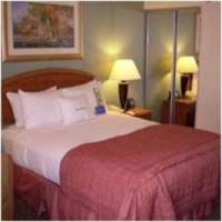 DoubleTree by Hilton Milwaukee Downtown 