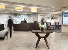DoubleTree by Hilton Minneapolis Park Place 