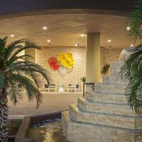 DoubleTree by Hilton San Antonio Downtown 
