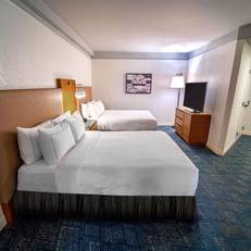 DoubleTree Suites by Hilton Tampa Bay 