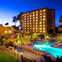 DoubleTree by Hilton Tucson-Reid Park 