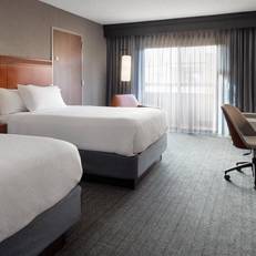 Courtyard by Marriott Bakersfield 
