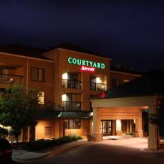 Courtyard by Marriott Flint 