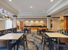 Fairfield Inn & Suites by Marriott Rockford 