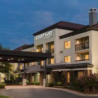 Courtyard by Marriott Tulsa Central 