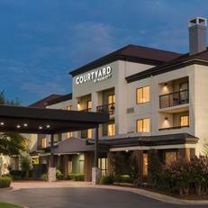 Courtyard by Marriott Tulsa Central 