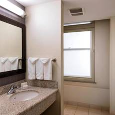 Courtyard by Marriott Tulsa Downtown 