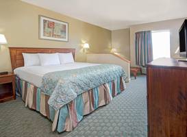 Days Inn Downtown St. Louis 