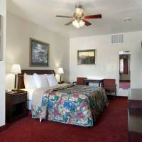Days Inn and Suites Mesa 