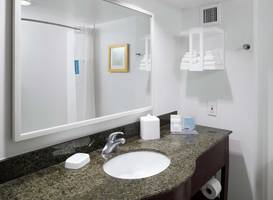 Hampton Inn & Suites Memphis-Beale Street 