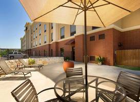 Hampton Inn and Suites San Antonio Airport 