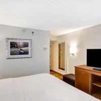 Hampton Inn Albany-Wolf Road 