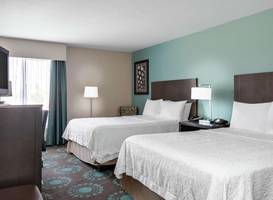 Hampton Inn Bakersfield - Central 