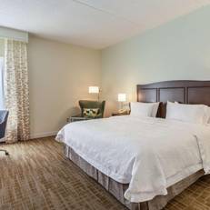 Hampton Inn Boston-North Shore 