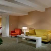 Crowne Plaza Cabana Hotel 