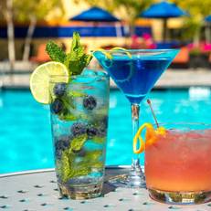 Crowne Plaza Cabana Hotel 
