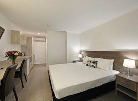 Comfort Inn Bert Hinkler