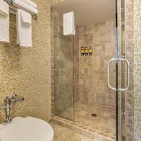 The Best Western Normandy Inn & Suites 