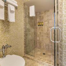 The Best Western Normandy Inn & Suites 