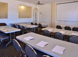 Best Western Desert Aire Hotel 