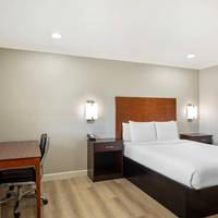 Best Western Plus Inn 