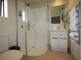 Best Western 555 on Bayview 