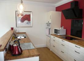Avenue Park Guest House 