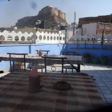 Amar Niwas Guest House 