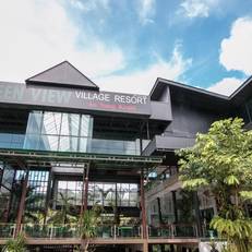Green View Village Resort 