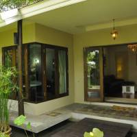 Phuwanalee Resort 
