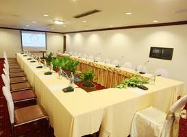 Thumrin Hotel