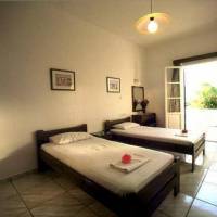 Paradise Studios & Apartments 