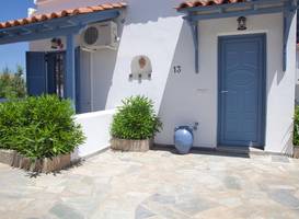 Aquarius Village Apartments 