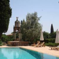 Argentikon Luxury Suites 