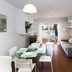 Apartamentos Los Rosales 