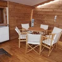 Hotel Holiday Debili 