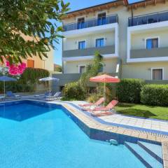 Panormo Beach Hotel 