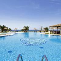 Plaza Beach Hotel 