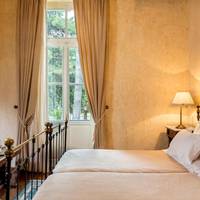 Nafsimedon Hotel 