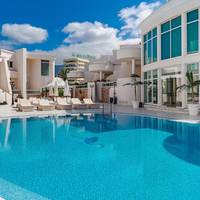 Flamingo Suites 