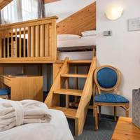 Hotel Valacia 