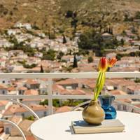 Hydra Hotel 