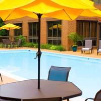 Days Hotel Williamsburg Busch Gardens Area 