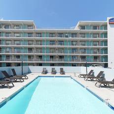 Flagship Inn and Suites - Virginia Beach 